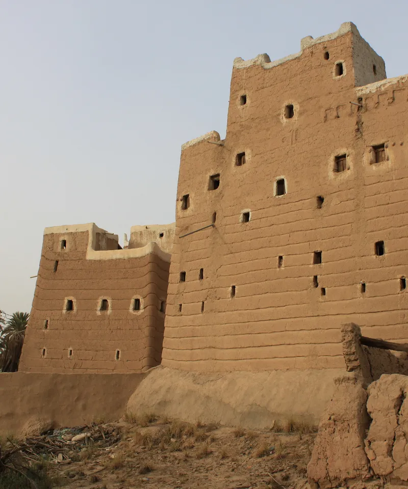بيت طيني نجراني تقليدي